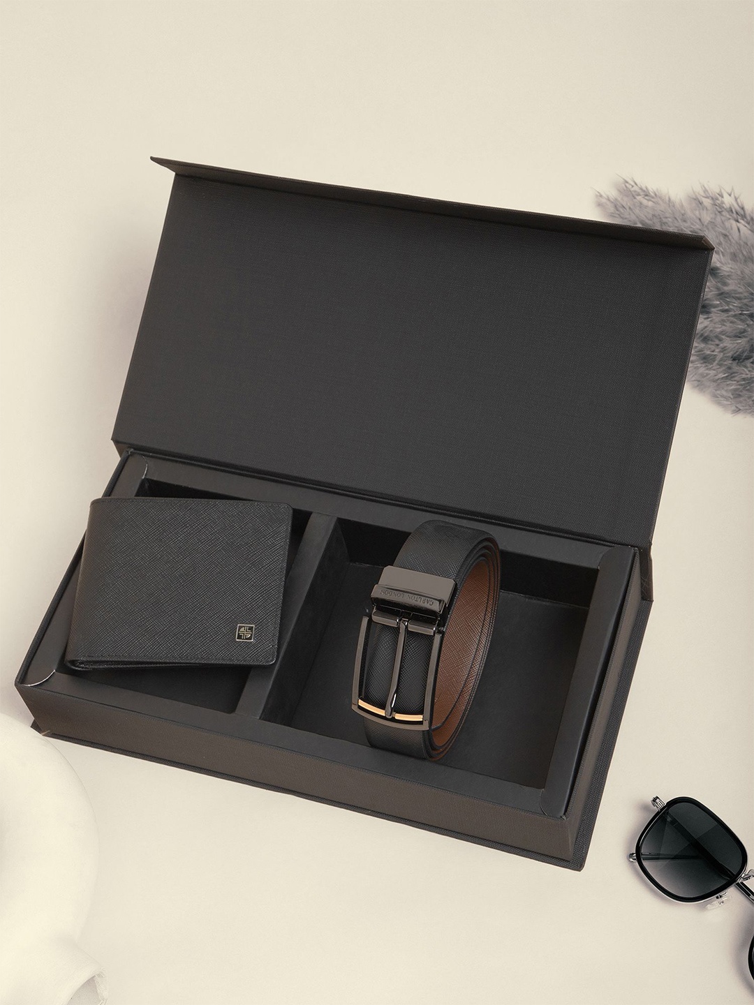 

Carlton London Men Accessory Gift Set of Wallet & Belt, Black