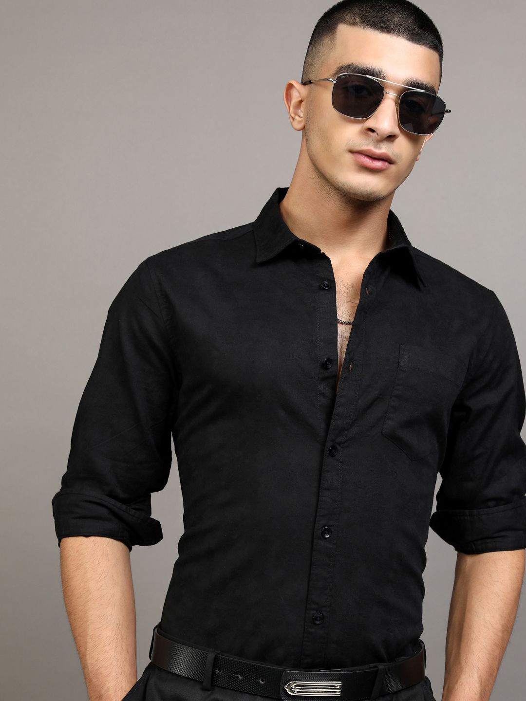 

HIGHLANDER Men Jacquard Textured Solid Casual Shirt, Black