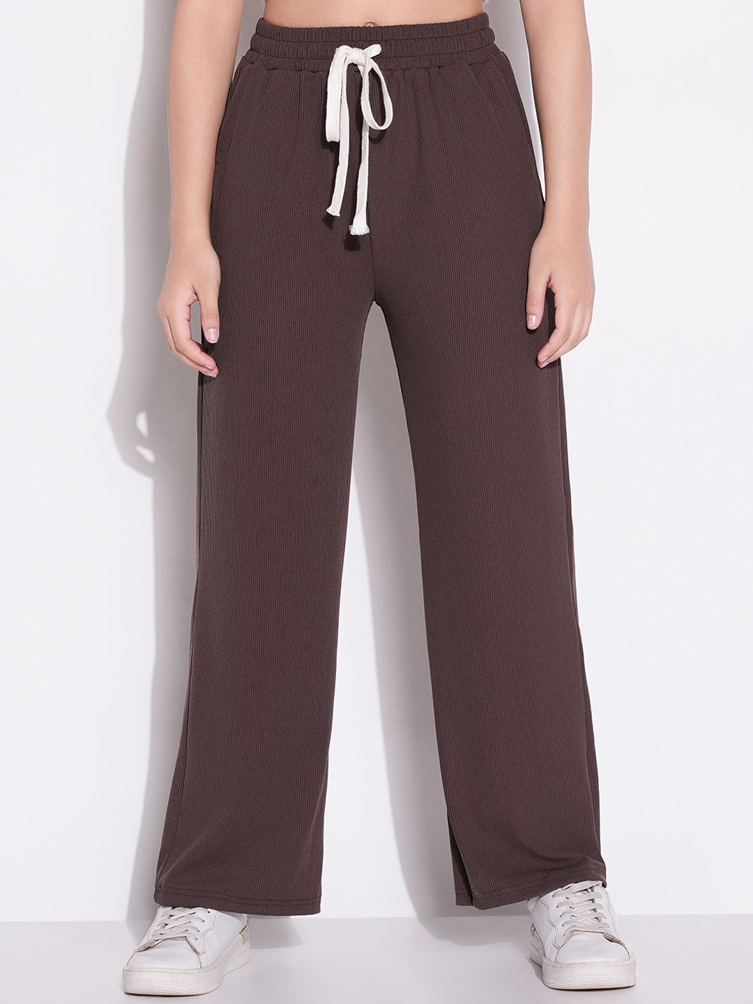 

SHOWOFF Women Regular Fit Comfort Trousers, Brown