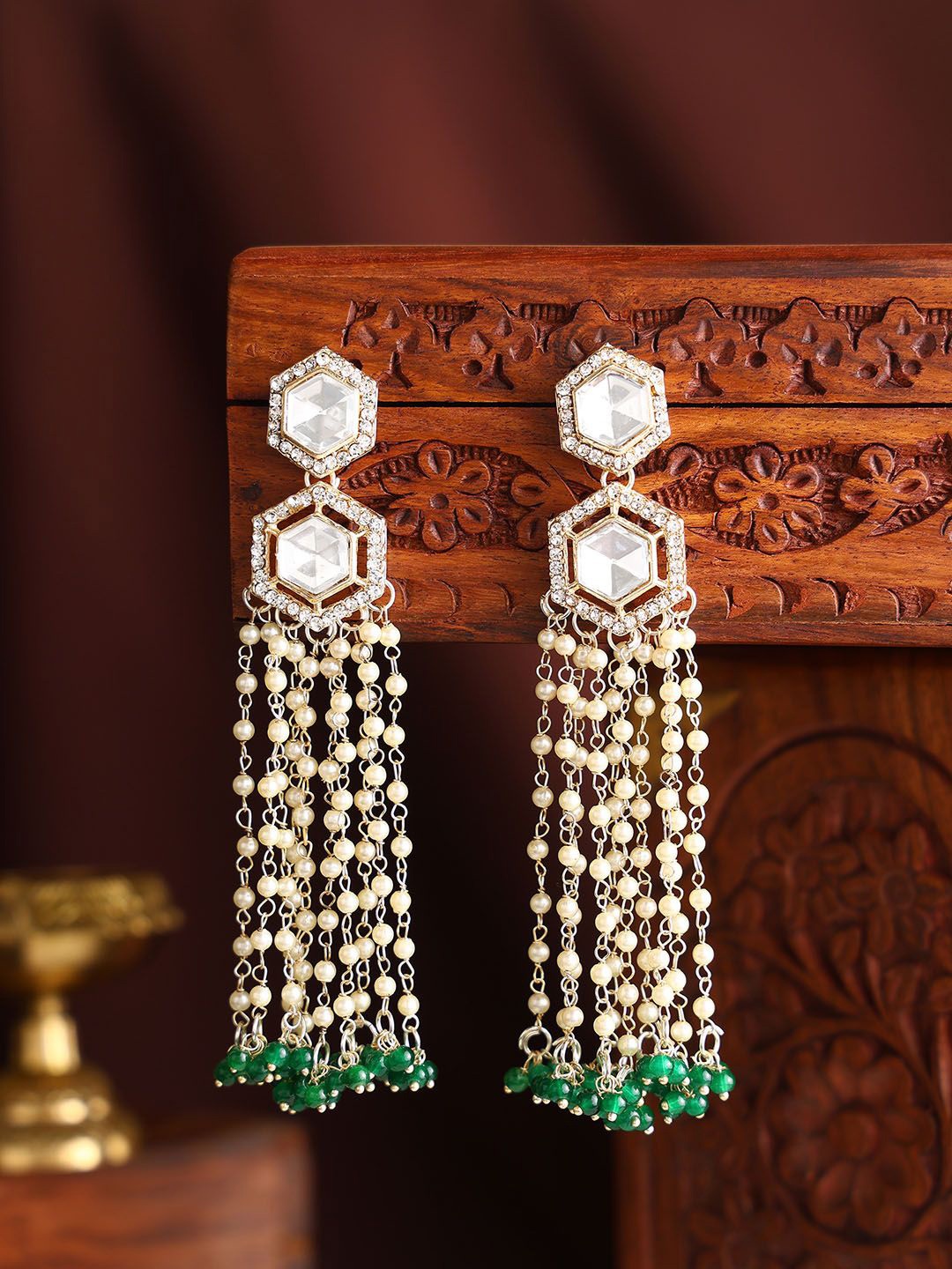 

Priyaasi Gold-Plated Kundan Stone Studded & Pearls Beaded Tasselled Drop Earrings