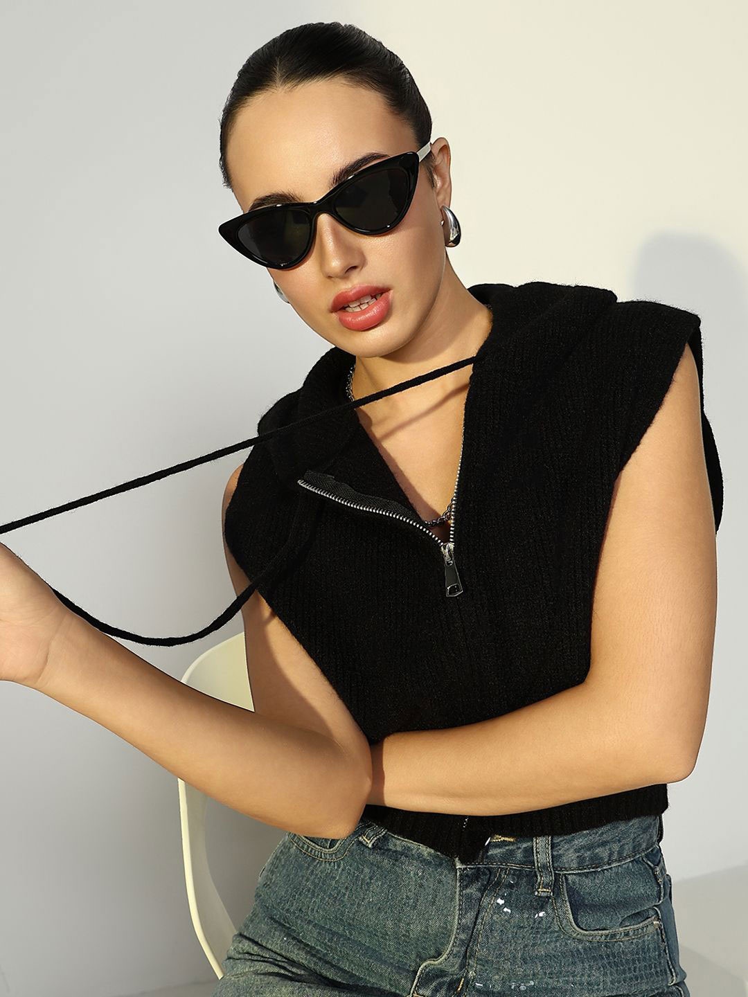 

SHOWOFF Women Sleeveless Hooded Top, Black