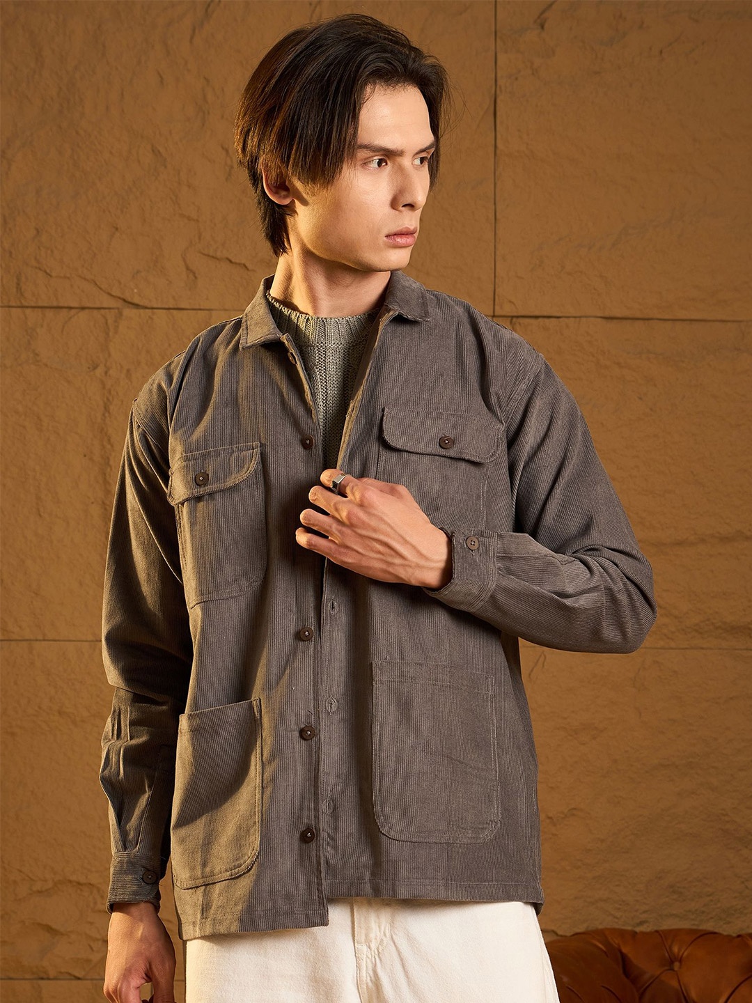 

DENNISON Men Four Pocket Drop Shoulder Oversized Corduroy Shacket, Grey