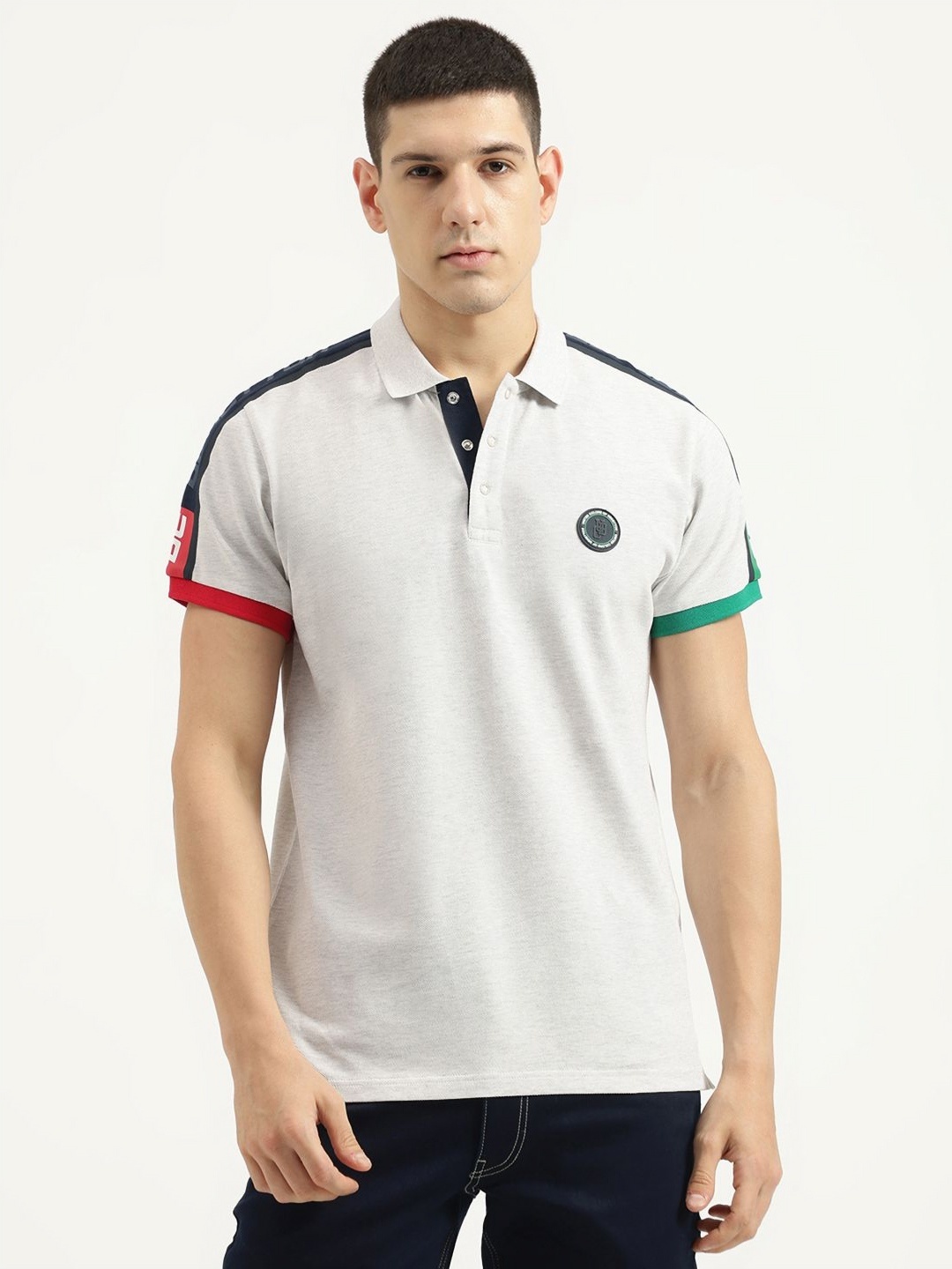 

United Colors of Benetton Men Polo Collar Pure Cotton Applique T-shirt, Grey