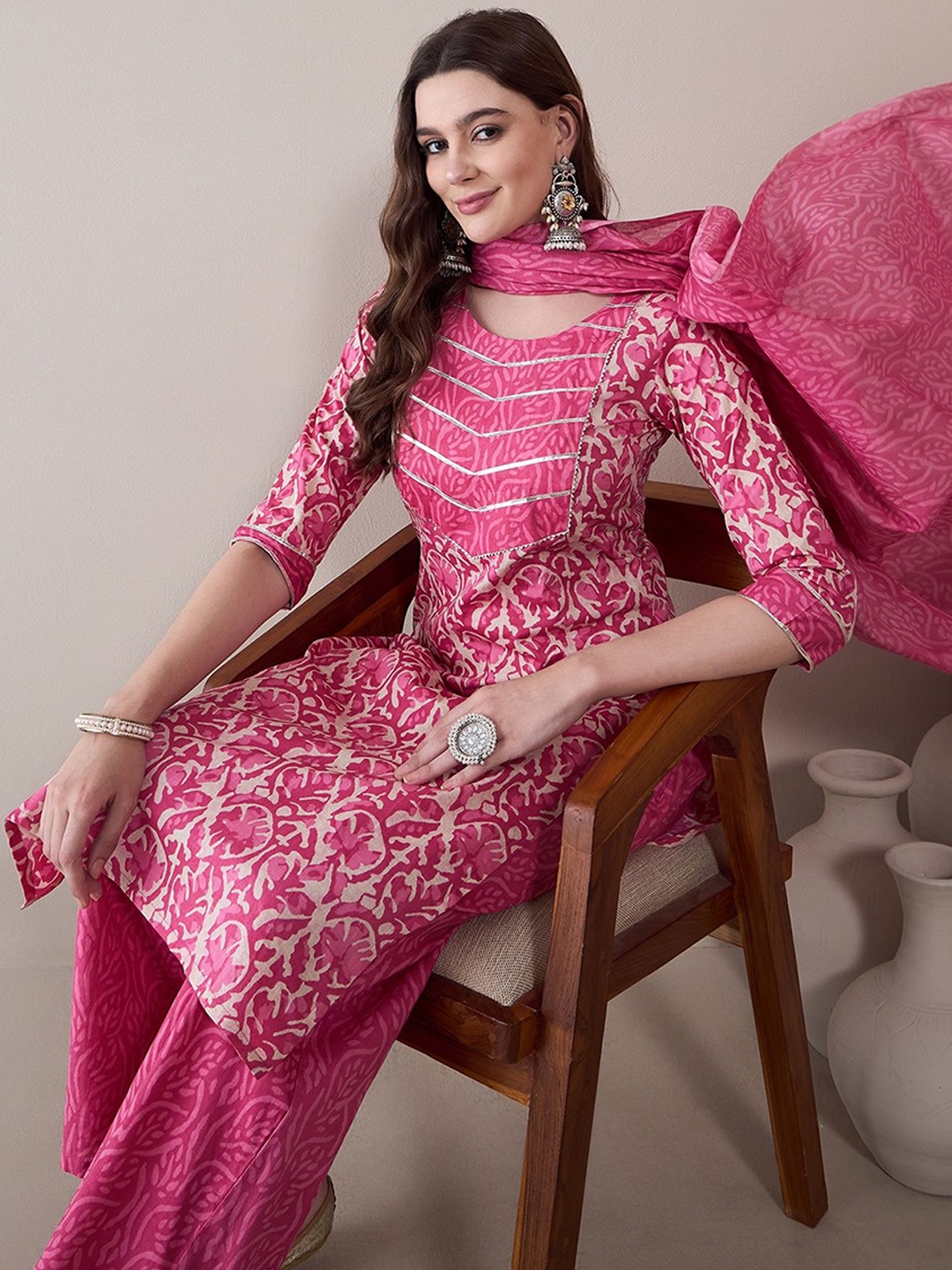 

Anouk Ethnic Motifs Printed Empire Pure Cotton Straight Kurta with Palazzos & Dupatta, Pink