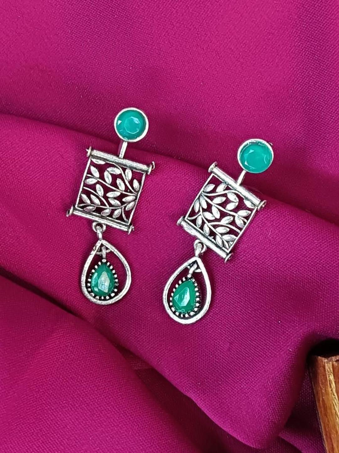 

Efulgenz Rhodium Plated Crystals Studded Contemporary Studs Earrings, Green