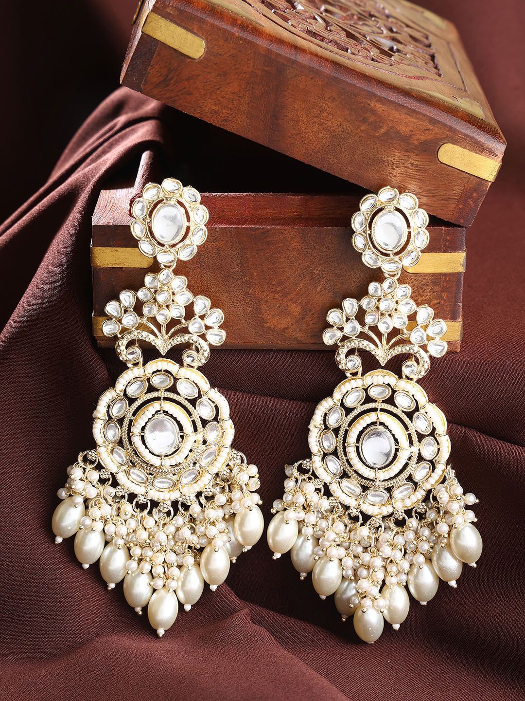 

Priyaasi Gold-Plated Kundan Stone Studded & Pearls Beaded Floral Pattern Drop Earrings