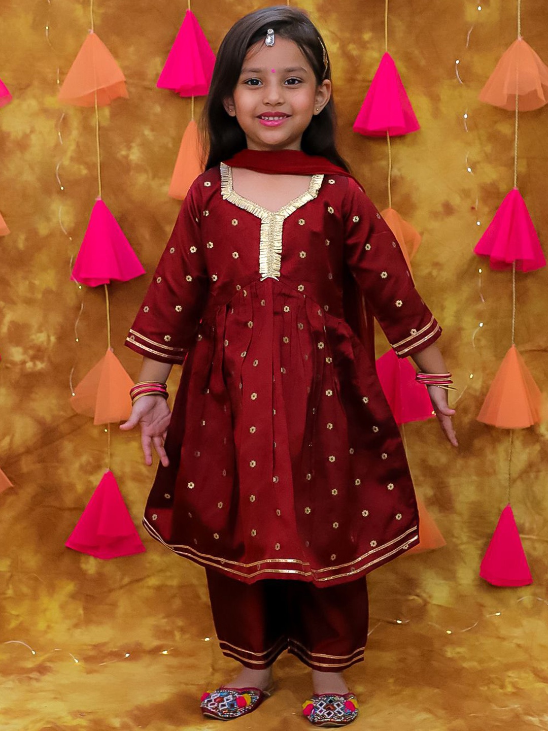 

KID1 Girls Floral Woven Design Gotta Patti Anarkali Kurta With Trouser & Dupatta, Maroon