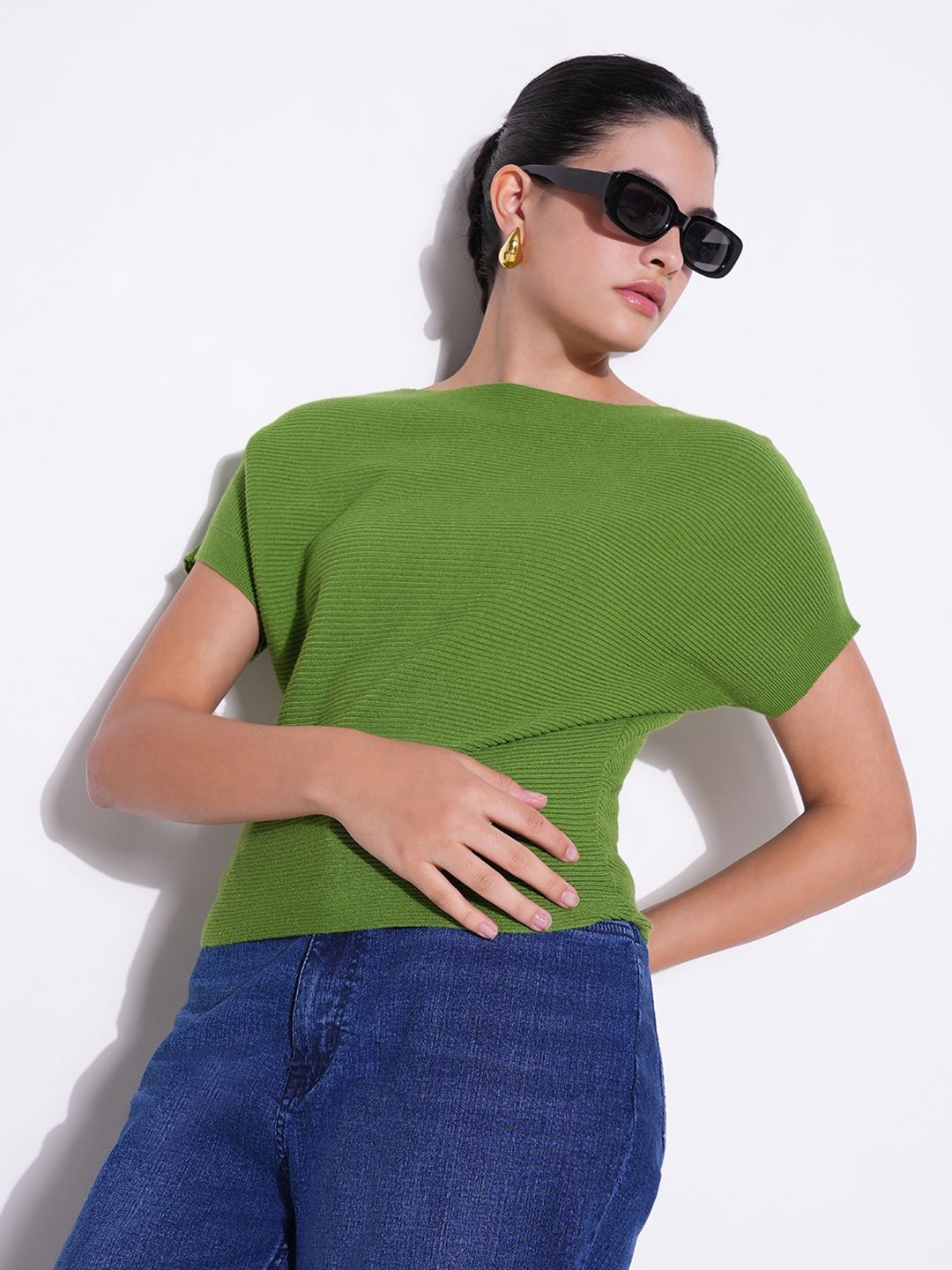 

SHOWOFF Women Extended Sleeves Regular Top, Green