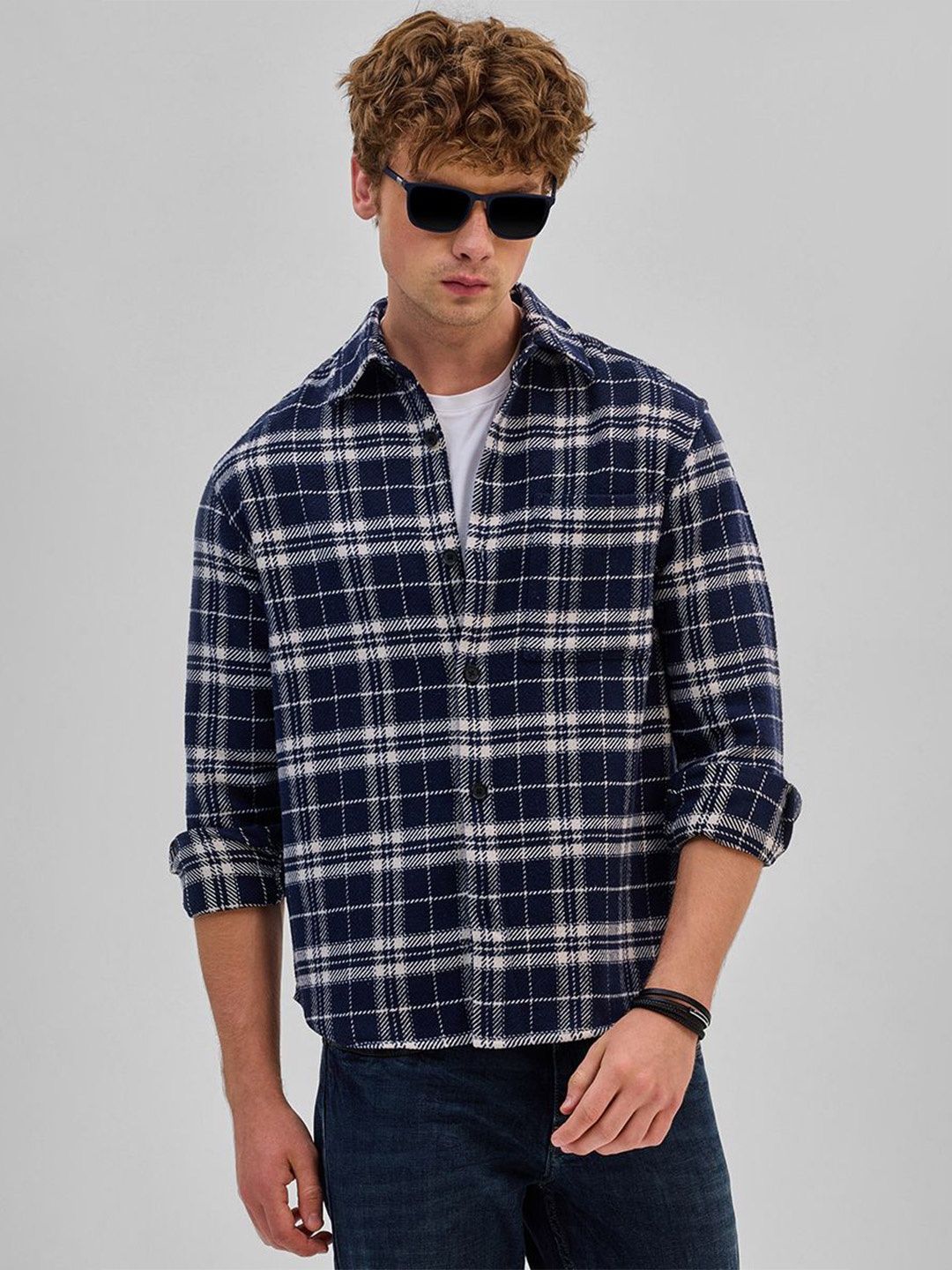 

Snitch Checked Relaxed Fit Shackets, Navy blue