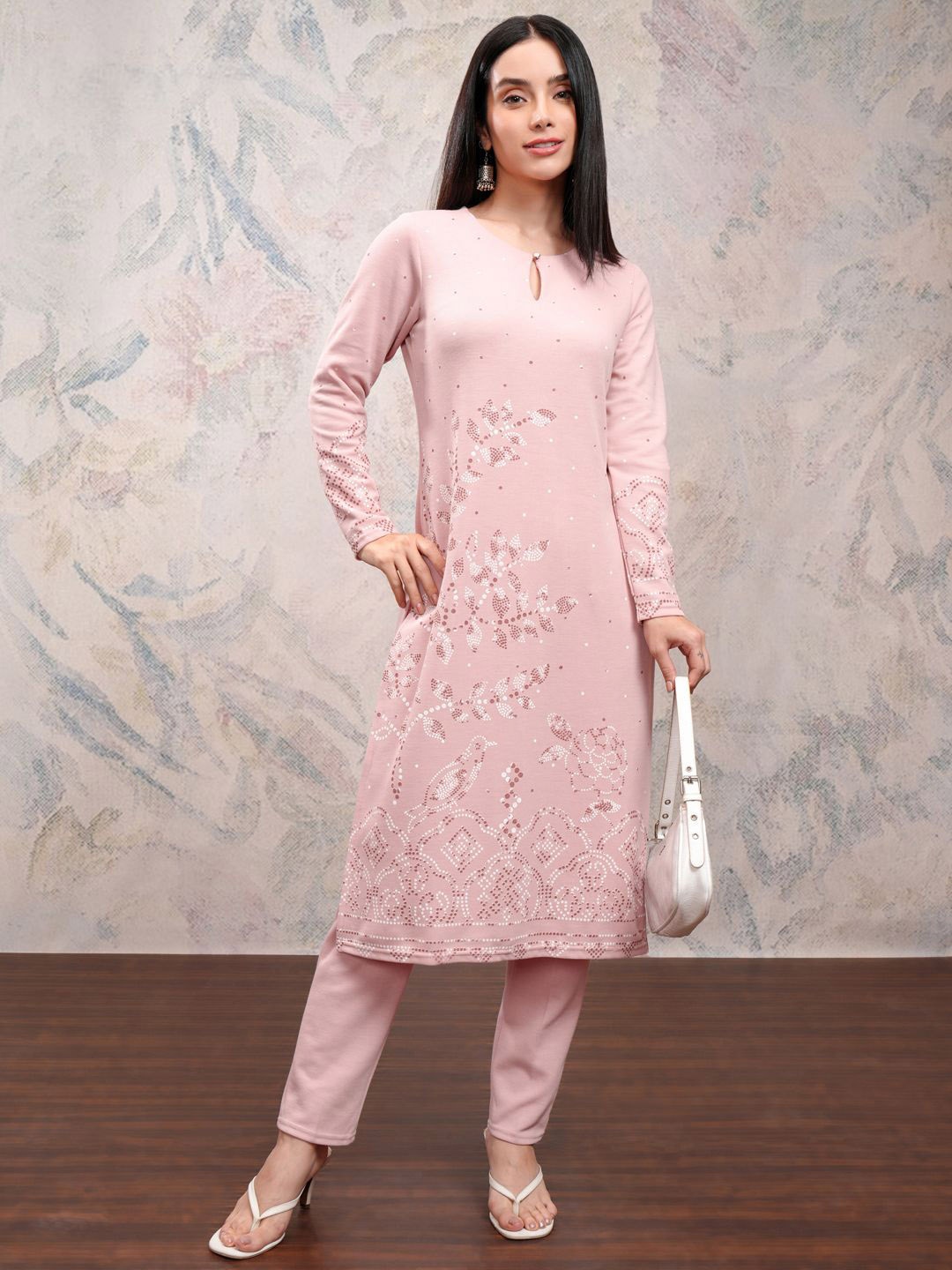 

Vishudh Floral Printed Keyhole Neck Long Sleeves Straight Kurta with Trousers, Pink