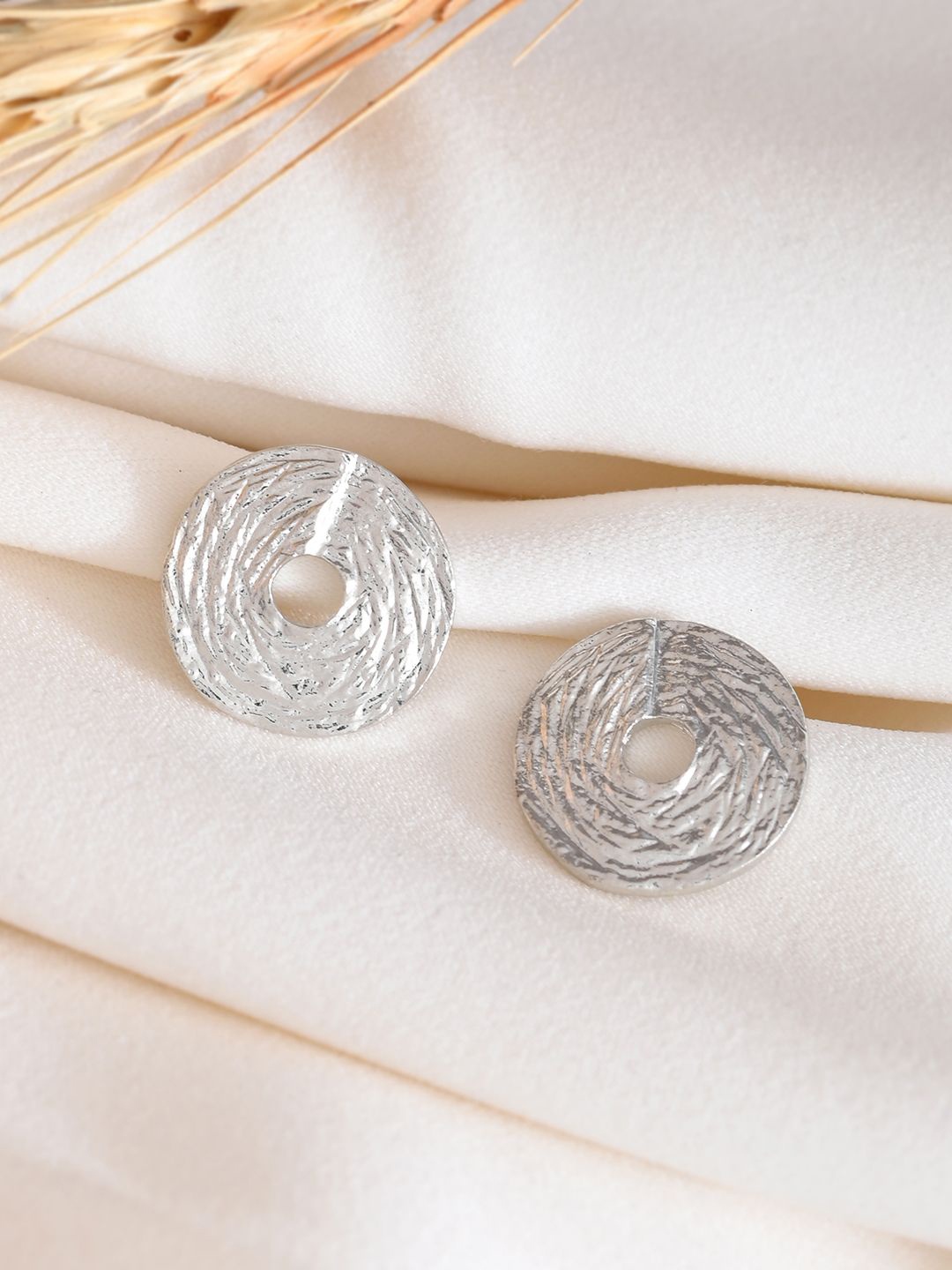 

RICHEERA Silver Plated Contemporary Studs Earrings