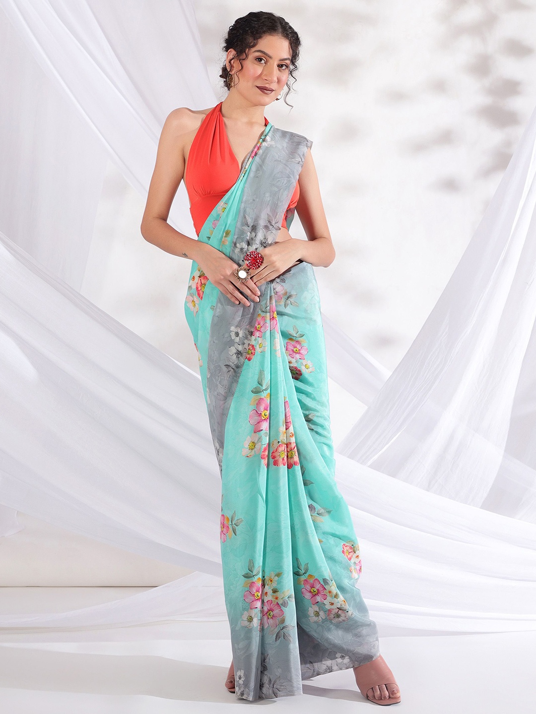 

REETI OF PRINTS Women Floral Printed Saree, Green