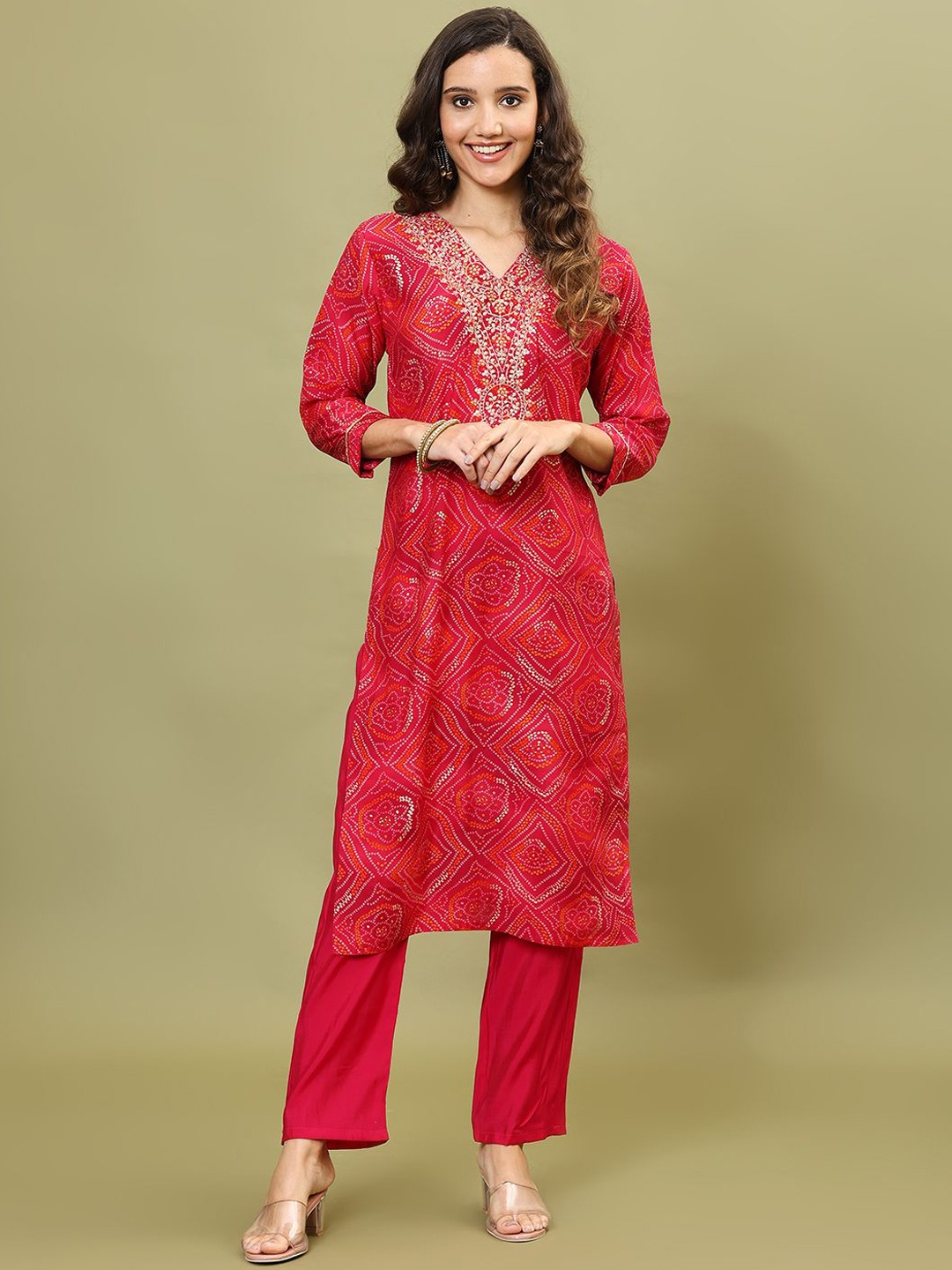 

Meena Bazaar V-Neck Bandhani Printed Thread Work Straight Kurta with Trousers, Pink