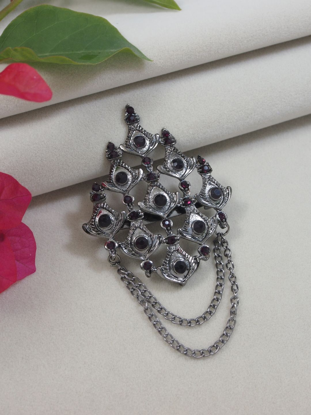 

I Jewels Silver-Plated Oxidised Kundan Safa Kalangi Brooch