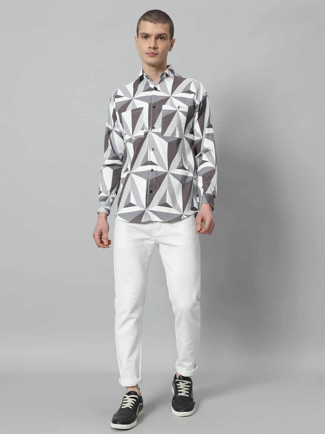 

ROCK AND ROLL Men Spread Collar Geometric Printed Casual Shirt, White