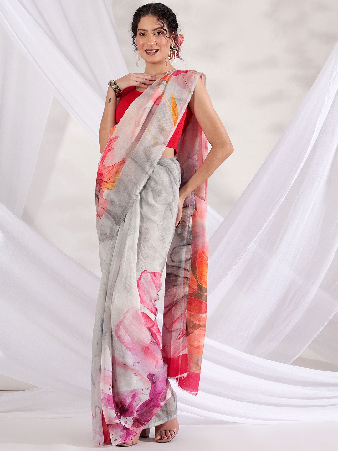 

REETI OF PRINTS Floral Pure Chiffon Saree, Grey