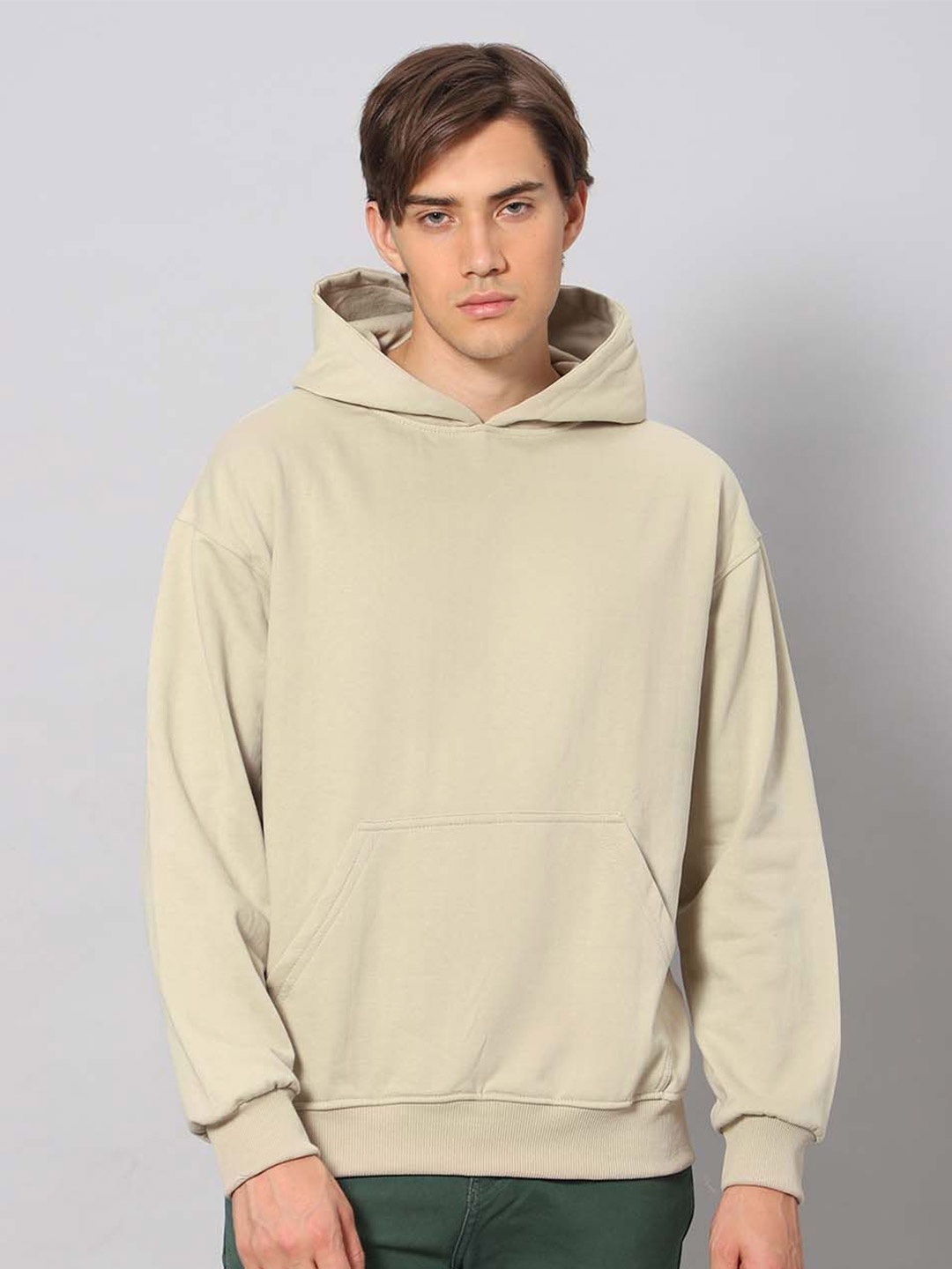 

Besick Men Hooded Sweatshirt, Beige