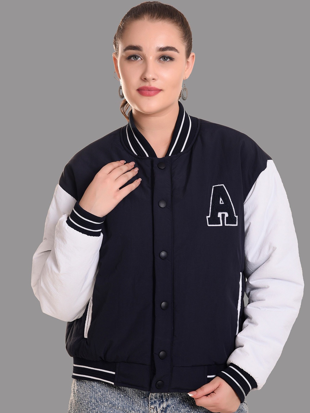 

The Roadster Lifestyle Co Women Slim Fit Antimicrobial Outerwear Jacket, Navy blue