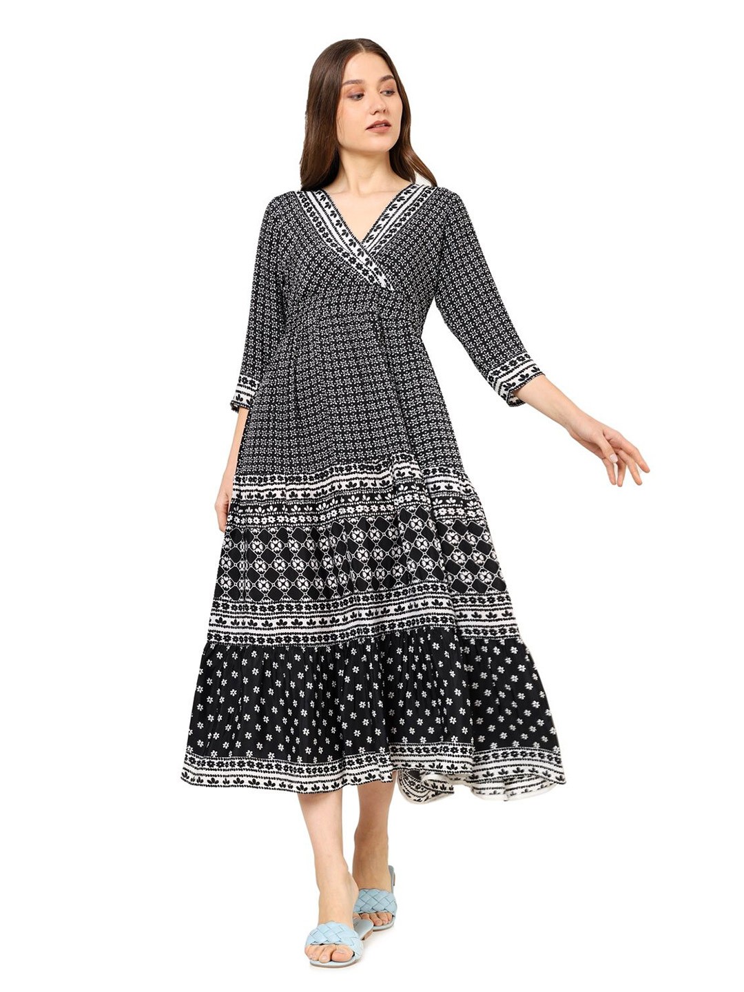 

IKRASS Women Floral Printed Tiered Dress, Black