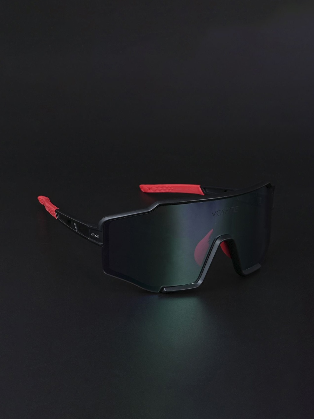 

Voyage Unisex Sports Sunglasses with UV Protected Lens 20895MG5525, Black