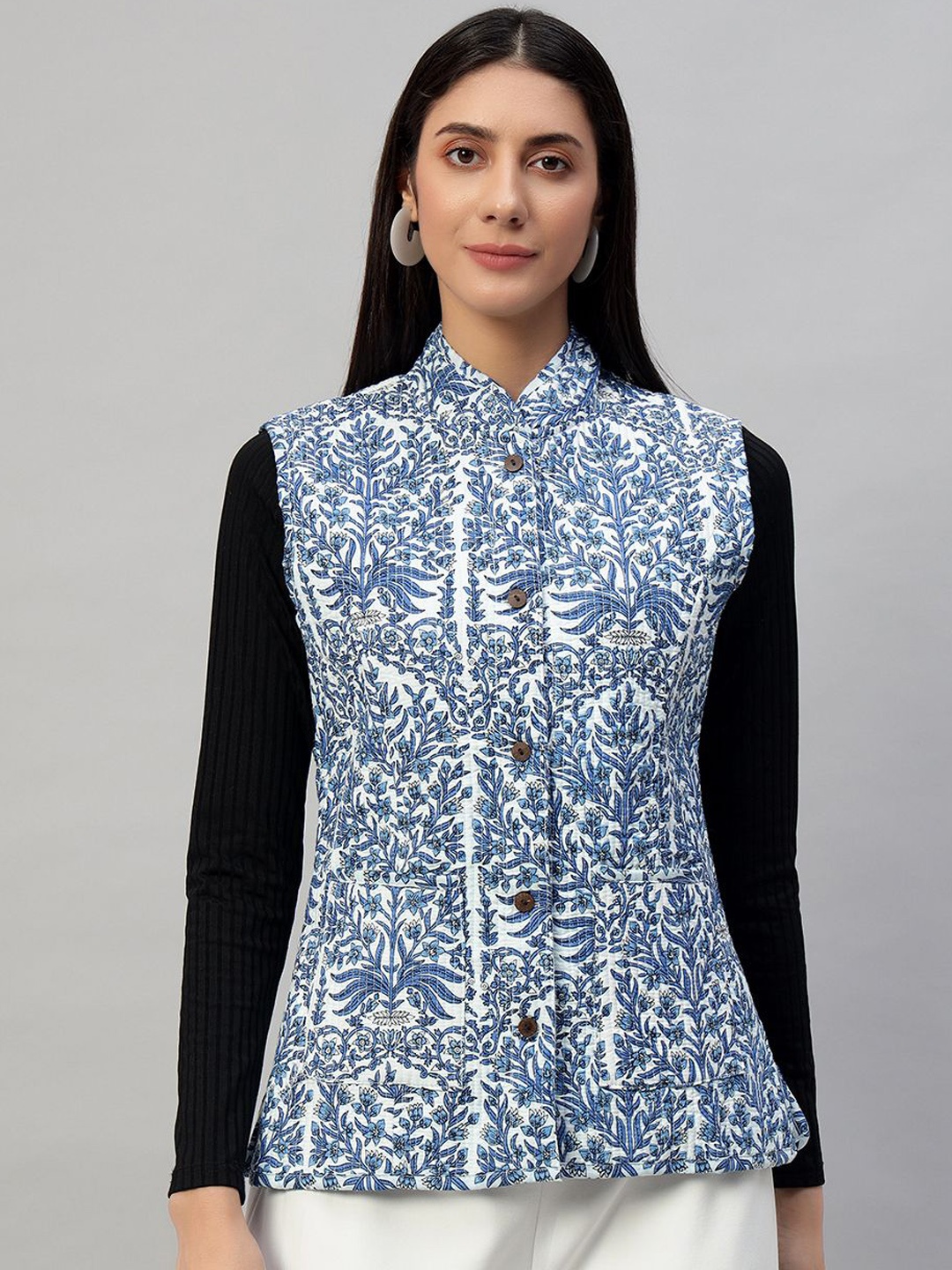 

HANDICRAFT PALACE Women Reversible Floral Printed Quilted Sleeveless Jacket, White