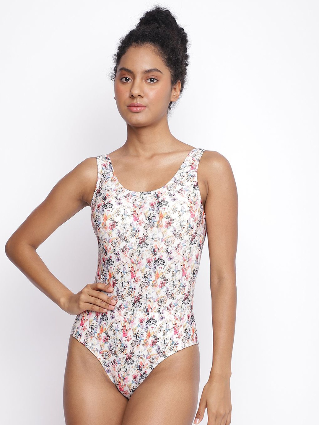 

La Intimo Women Printed Sleeveless Swim Bodysuit, White