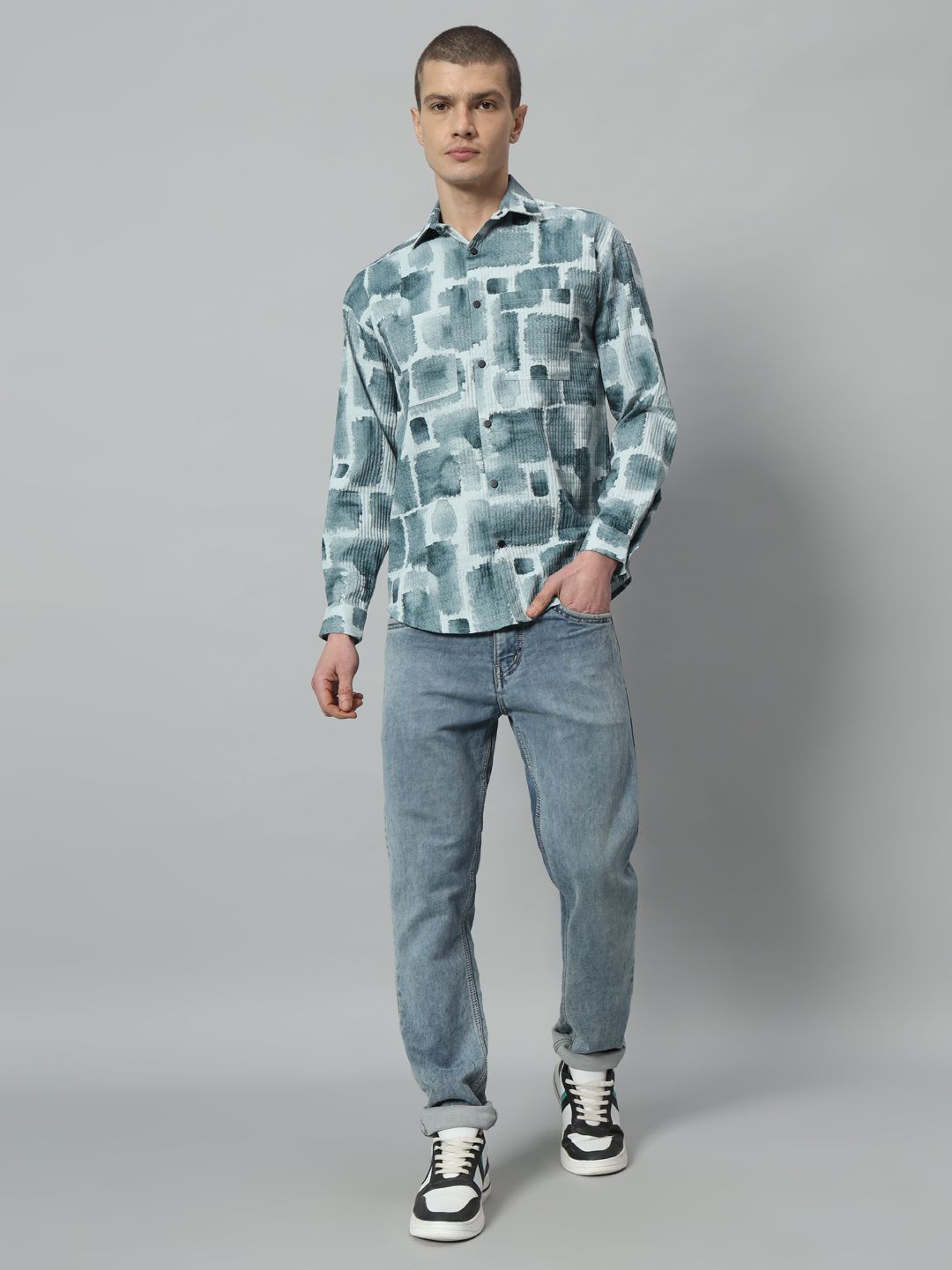 

ROCK AND ROLL Men Printed Spread Collar Casual Shirt, Off white