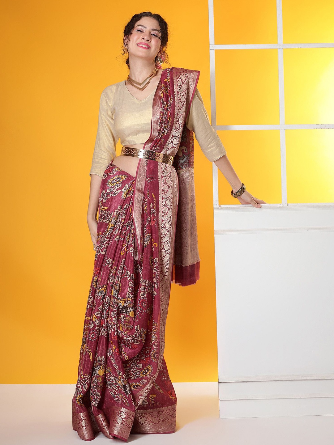 

REETI OF PRINTS Ethnic Motifs Printed Zari Pure Chiffon Saree, Pink
