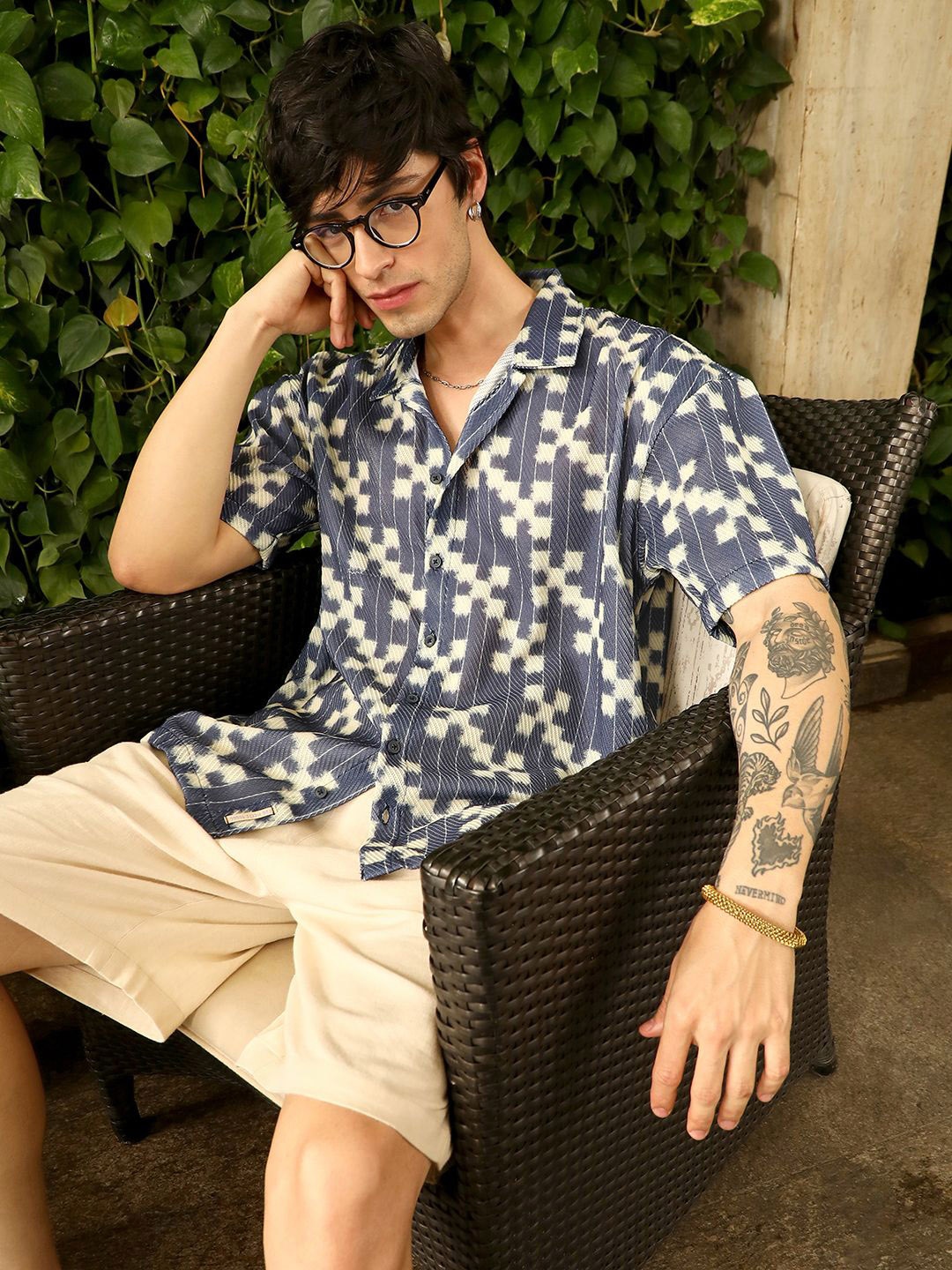 

Campus Sutra Men Oversized Printed Casual Shirt, Blue