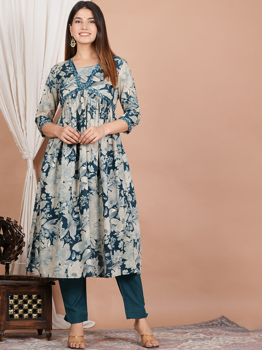 

IKRASS Floral Printed Regular Anarkali Kurta with Trousers, Blue