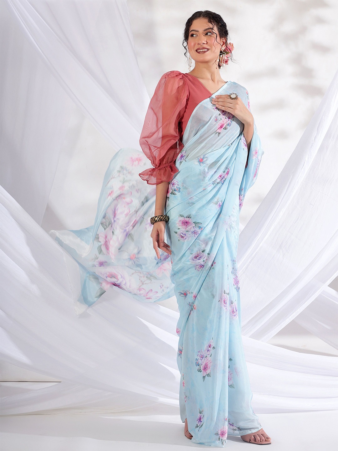 

REETI OF PRINTS Floral Printed Pure Chiffon Saree, Blue