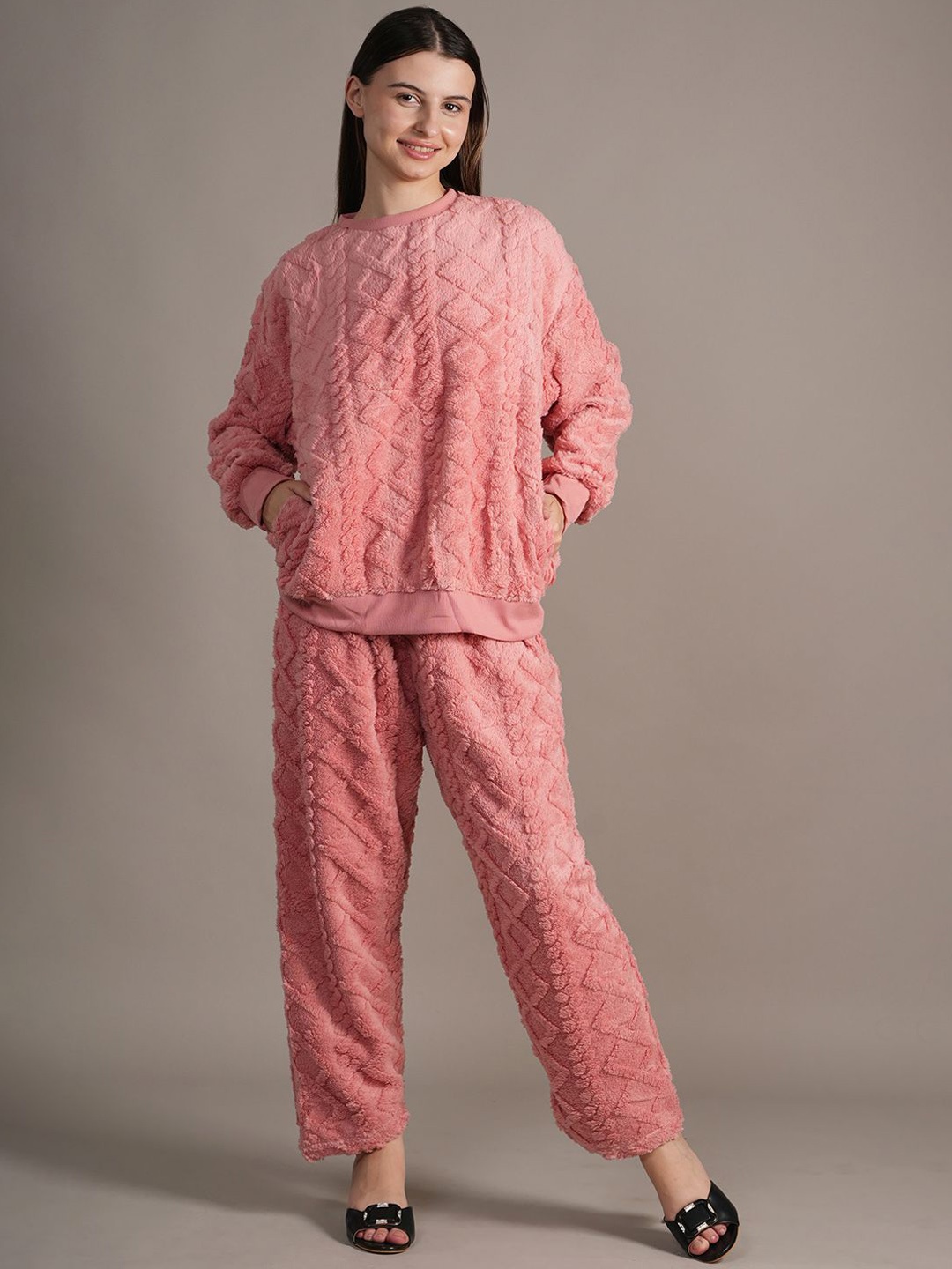 

BAESD Round Neck Self Design Sweaters With Trousers, Peach