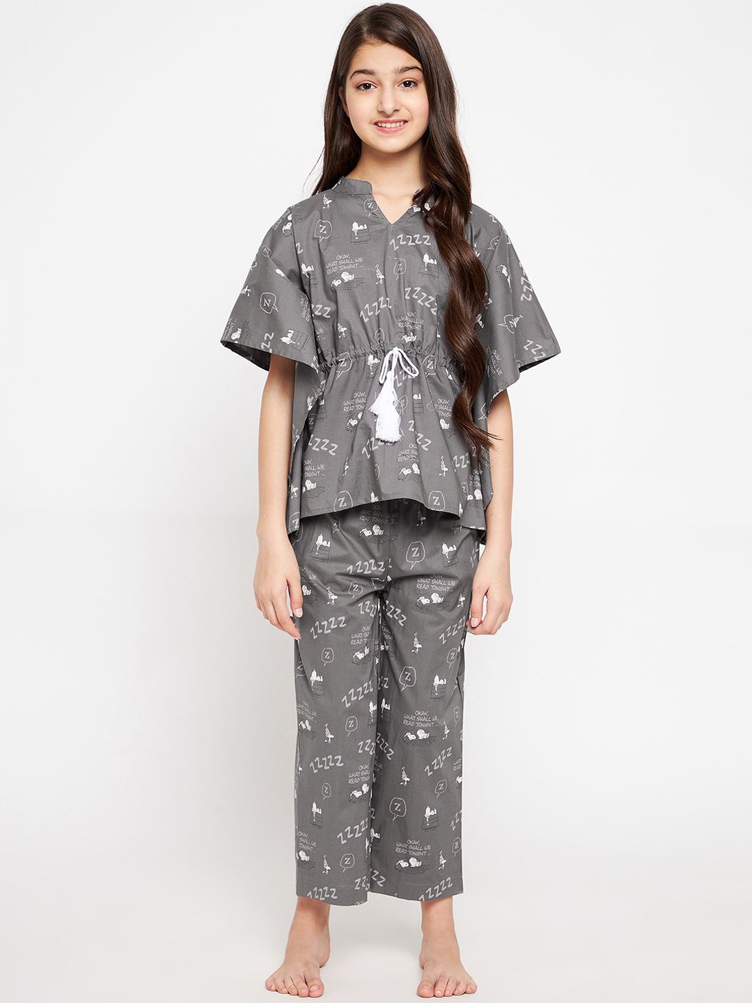 

The Kaftan Company Girls Printed Pure Cotton Night suit, Grey
