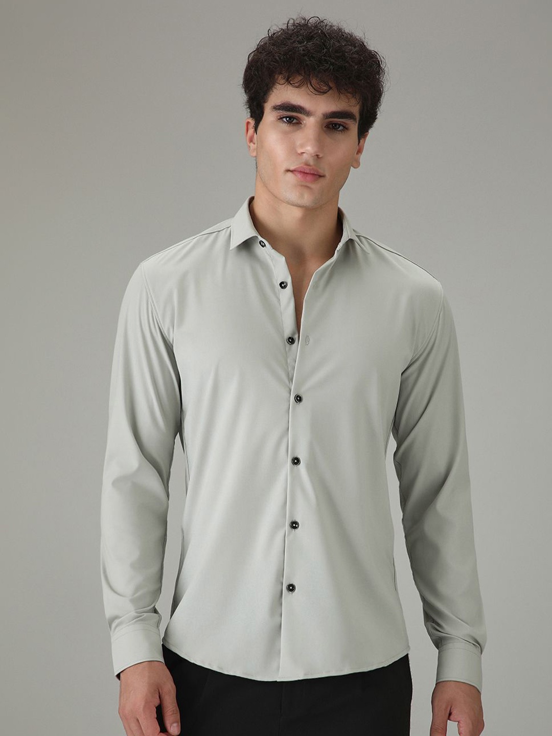 

Banana Club Men Classic Slim Fit Wrinkle Free Semiformal Shirt, Grey