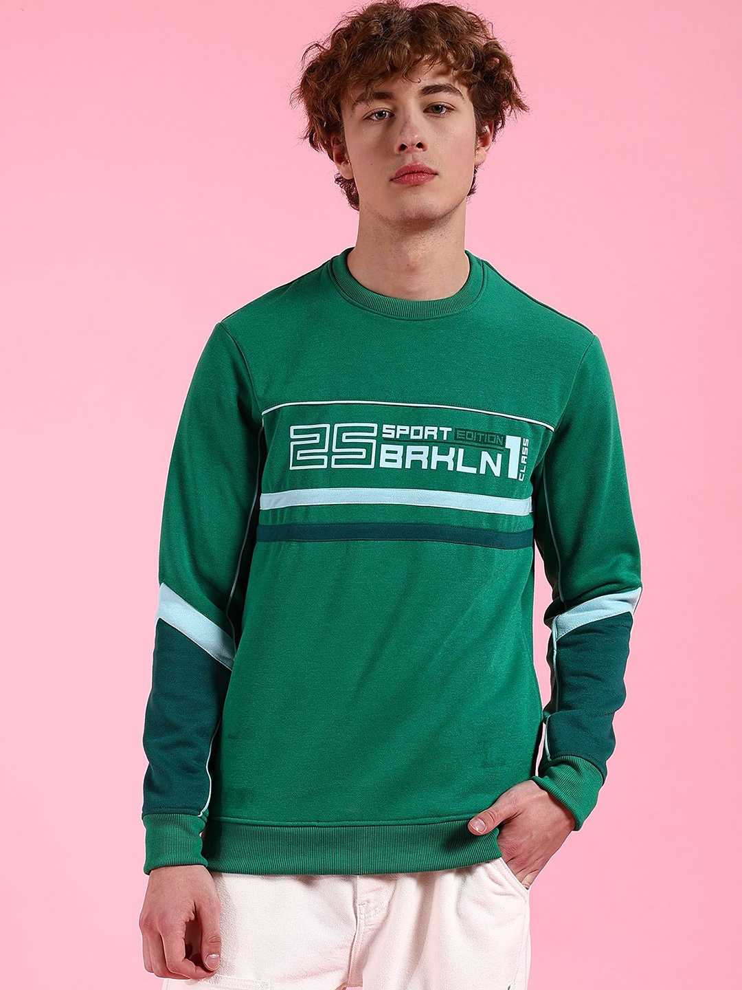 

The Indian Garage Co Men Colourblocked Round Neck Long Sleeves Sweatshirt, Green