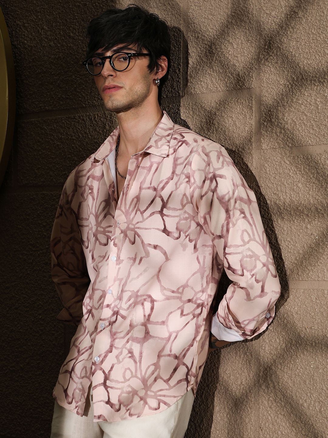 

Campus Sutra Men Comfort Printed Casual Shirt, Pink