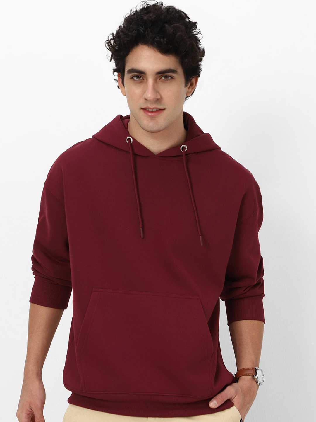 

Urbano Fashion Men Solid Oversized Hooded Neck Sweatshirt, Maroon