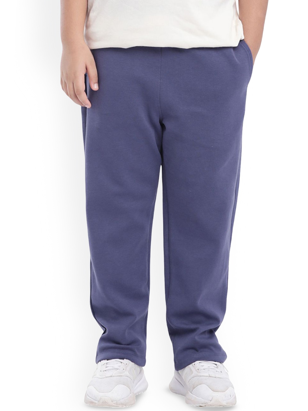 

Rare Ones Boys Solid Trackpant, Purple