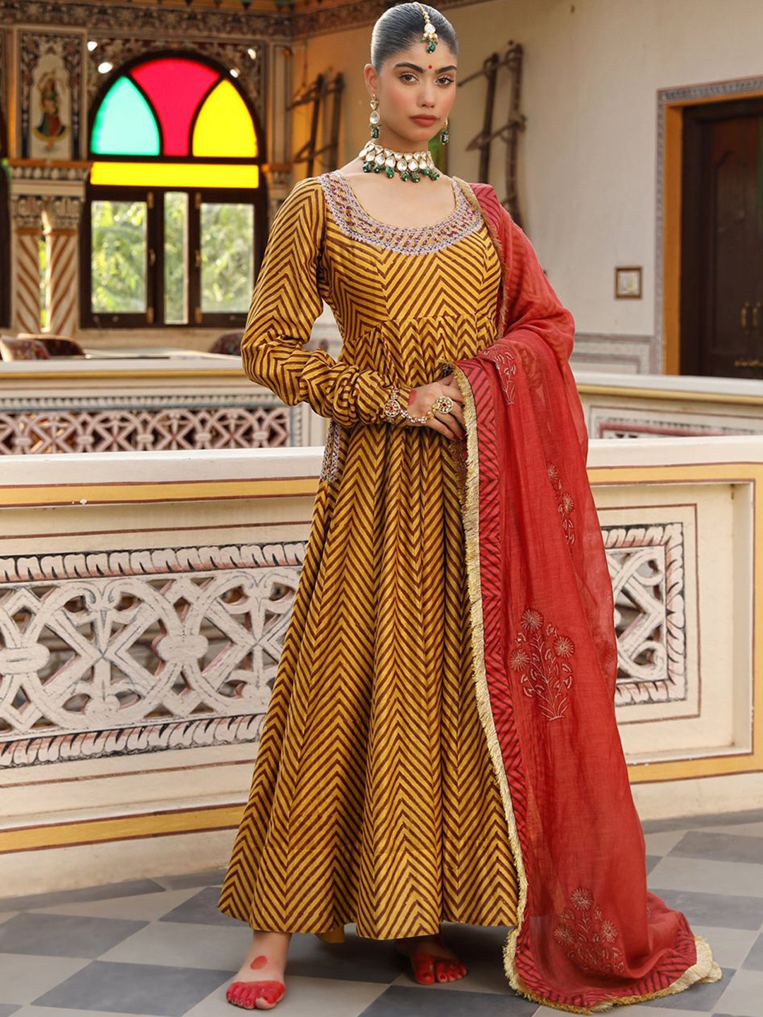 

AMOREE Leheriya Printed Thread Work Pure Silk Kurta with Trousers & With Dupatta, Yellow