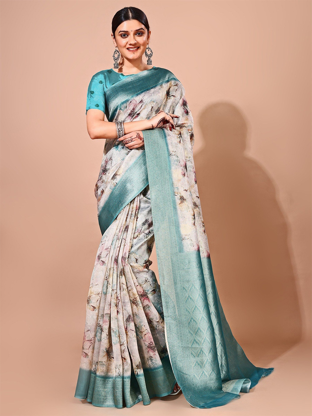 

Avyay Creation Floral Banarasi Saree, Blue