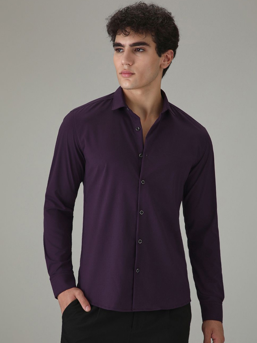 

Banana Club Men Classic Wrinkle Free Slim Fit Semiformal Shirt, Violet