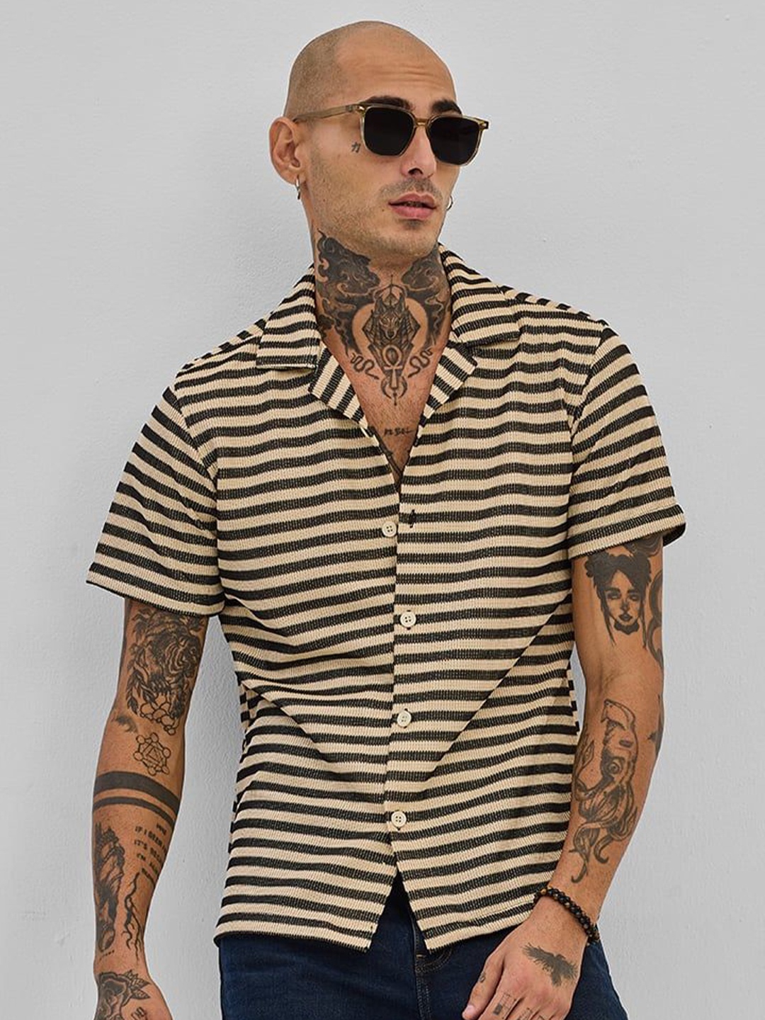 

Snitch Men Smart Slim Fit Horizontal Stripes Striped Casual Shirt, Beige