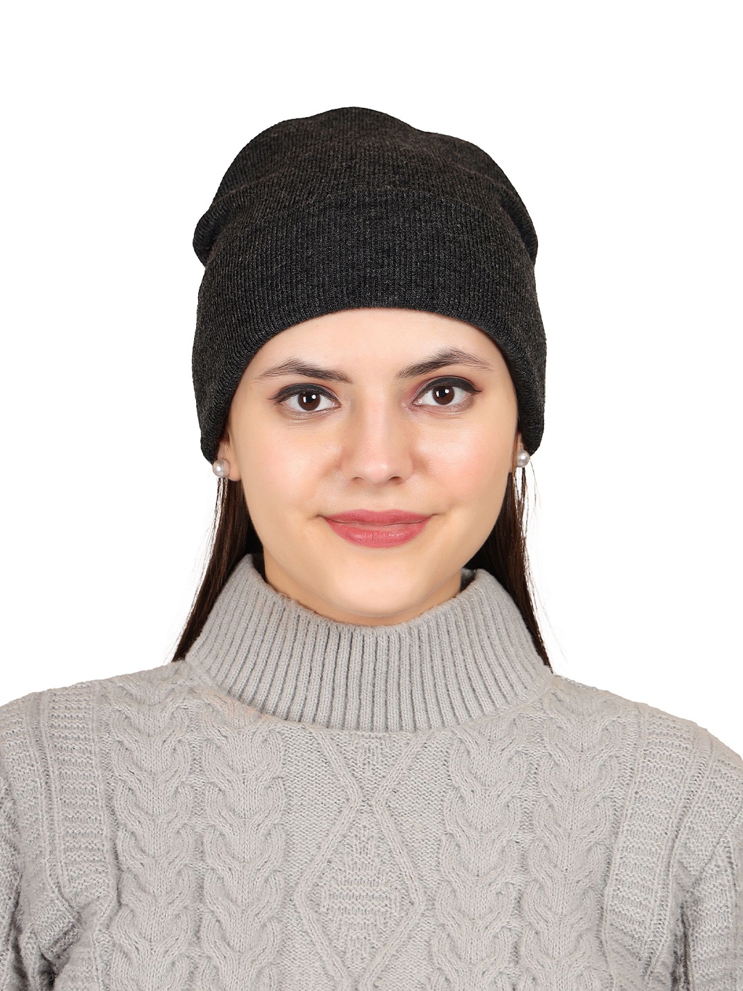 

Model Women Woollen Beanie Cap, Grey