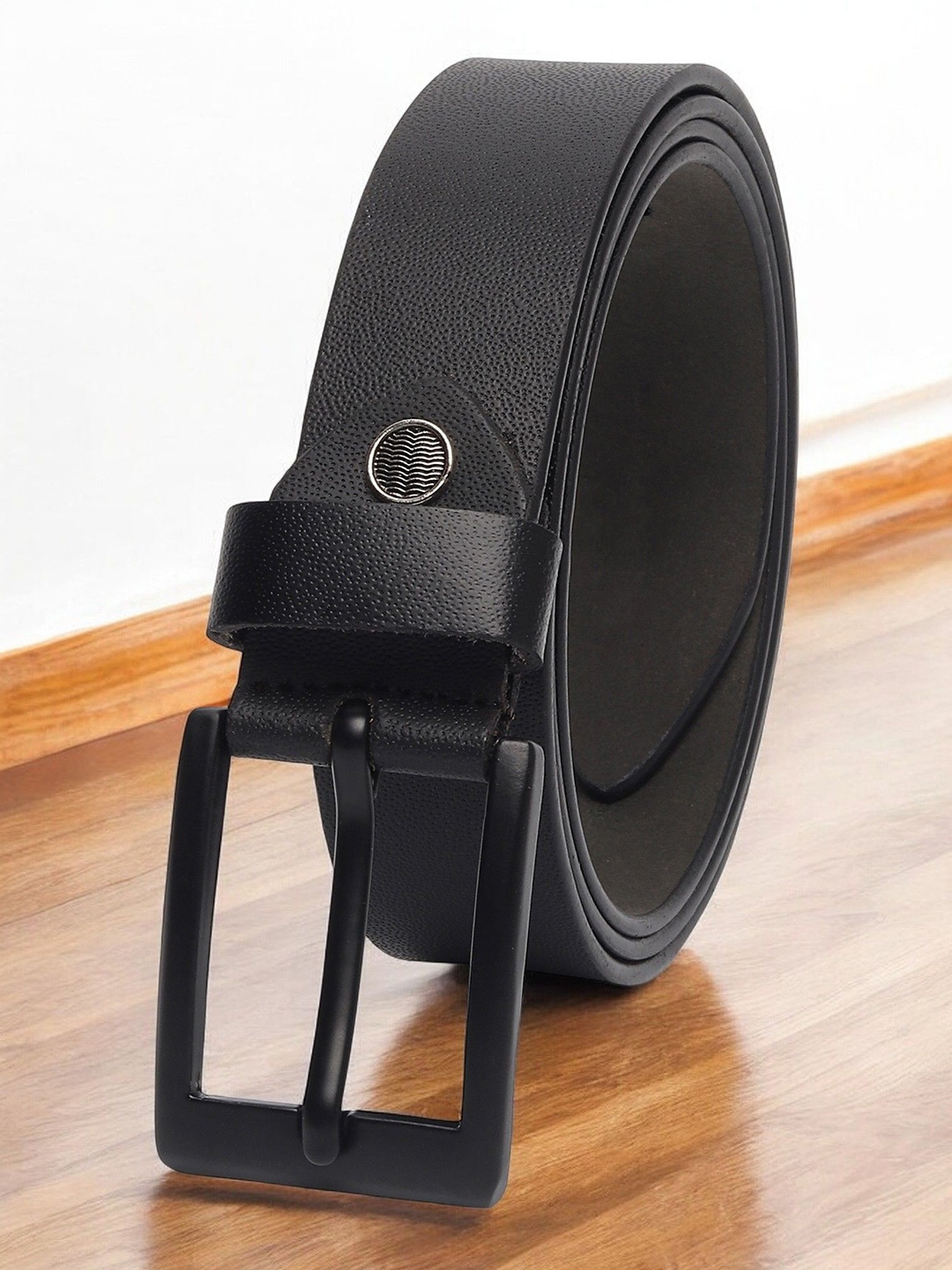 

The Roadster Lifestyle Co Men Textured Leather Formal Belt, Black