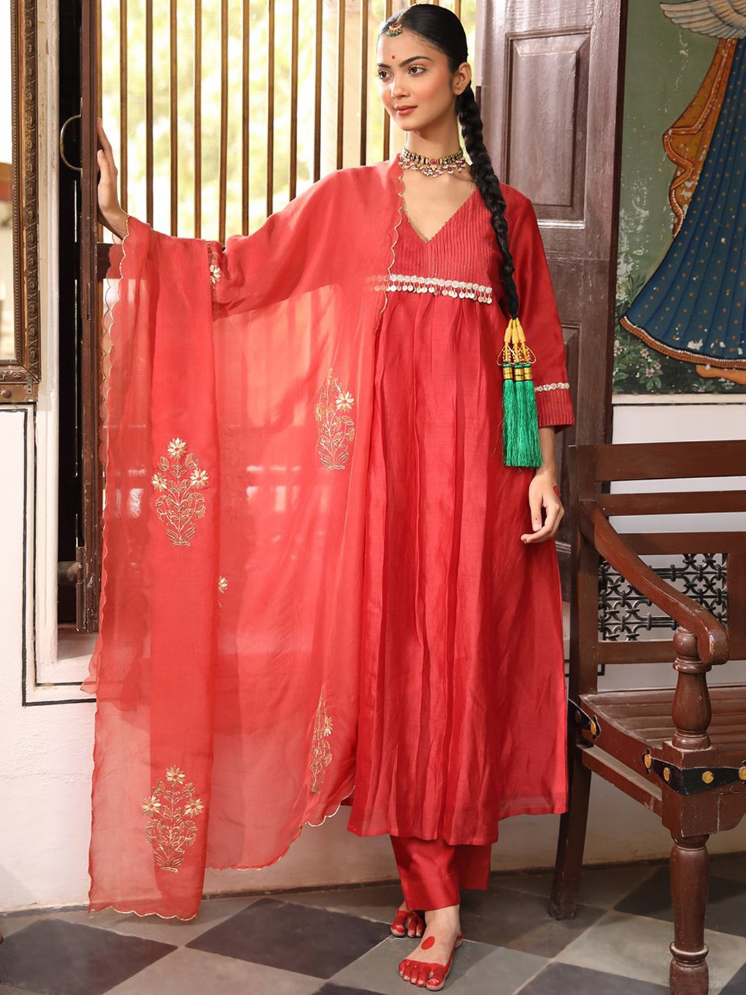 

AMOREE Yoke Design Thread Work V-Neck Pure Silk A-Line Kurta With Trousers & Dupatta, Red