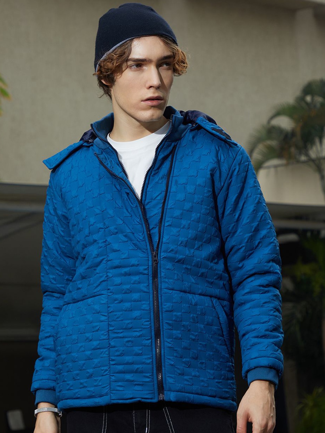 

Campus Sutra Men Lightweight Puffer Jacket, Blue