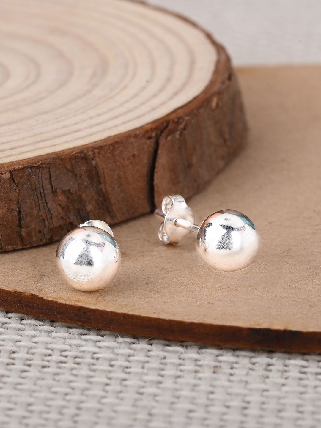 

TOUCH925 925 Silver Contemporary Studs