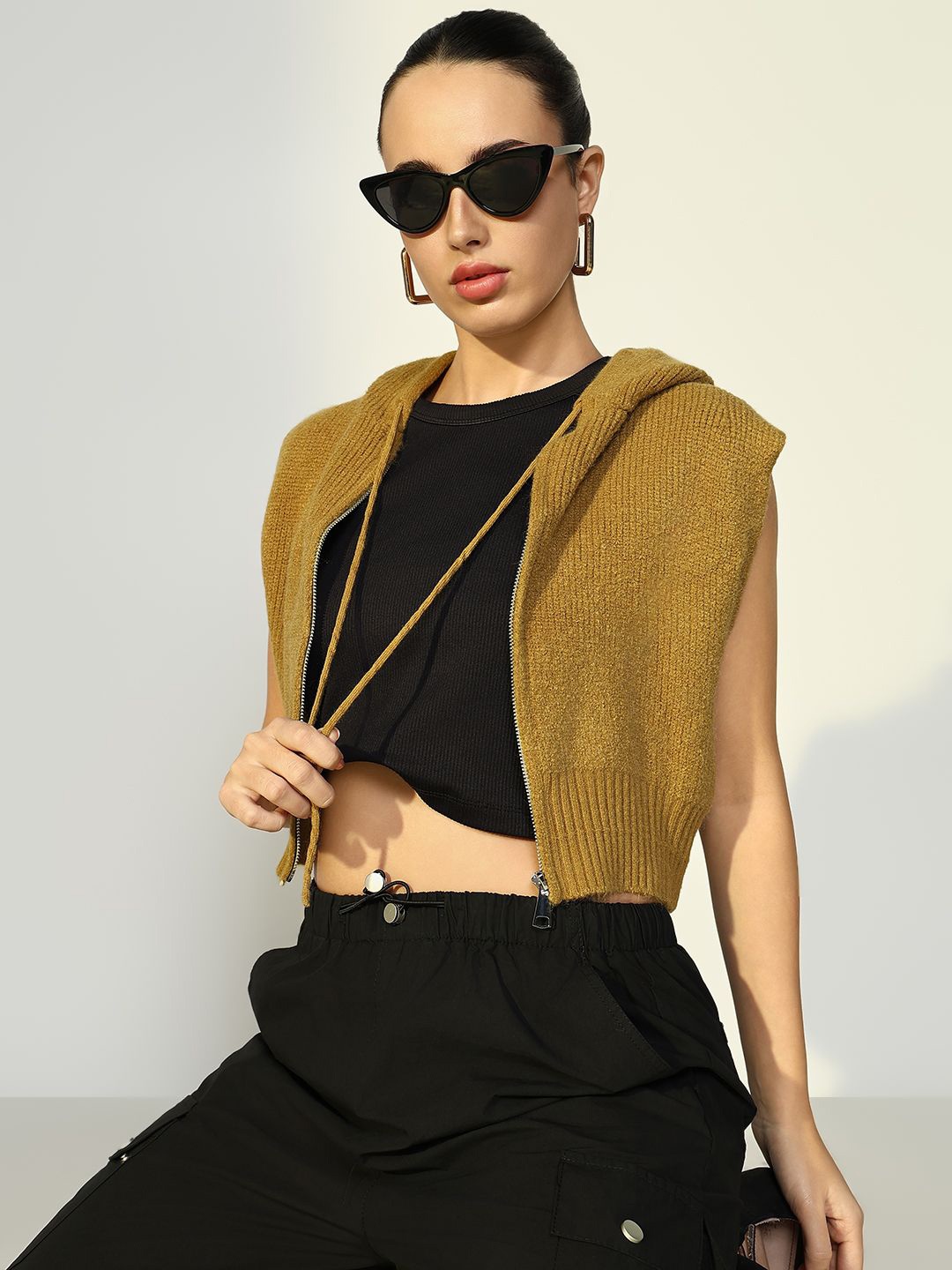 

SHOWOFF Women Hooded Crop Top, Green