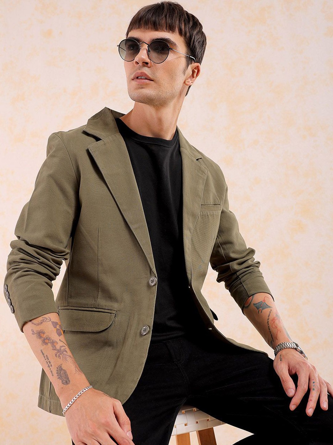 

The Indian Garage Co Slim Fit Cotton Single-Breasted Blazer, Green