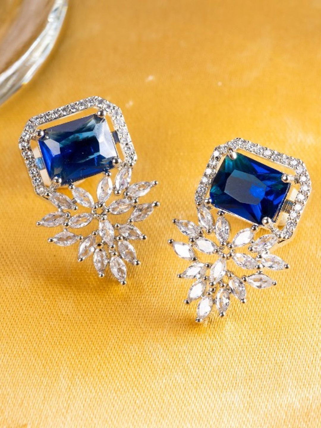 

PUTSTYLE Silver-Plated Square Marquis American Diamond Studs Earrings